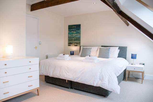 Serendipity, Aldeburgh - An Apartment On The High Street! Exteriör bild