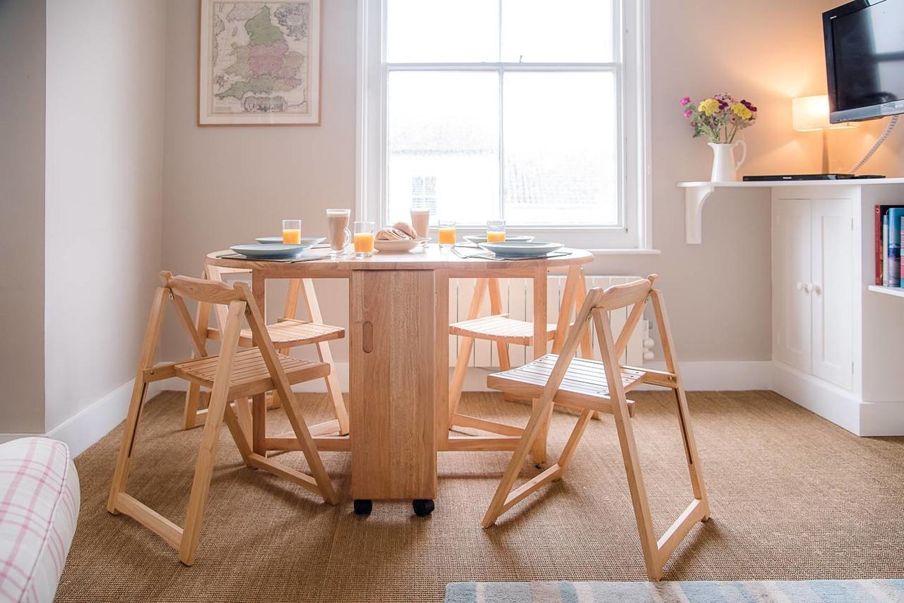 Serendipity, Aldeburgh - An Apartment On The High Street! Exteriör bild